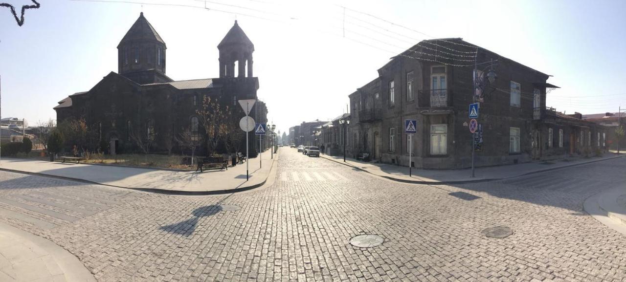 Посуточный гостевой дом Гюмри Экстерьер фото
